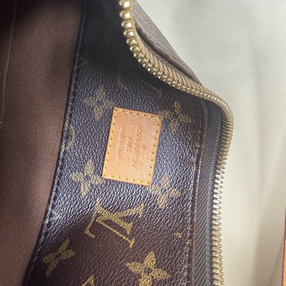 Louis Vuitton Sully Shoulder Bag MM Brown Canvas With Dust bag And Box - Picture 6 of 16